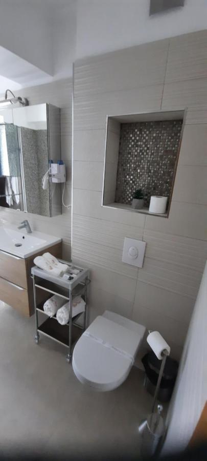 Apart Victor Apartment *